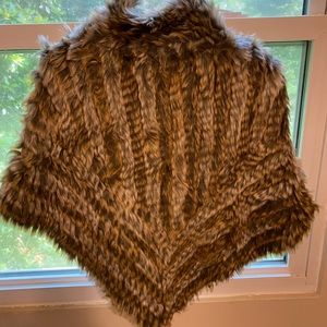 I. McLaughlin Women’s Poncho